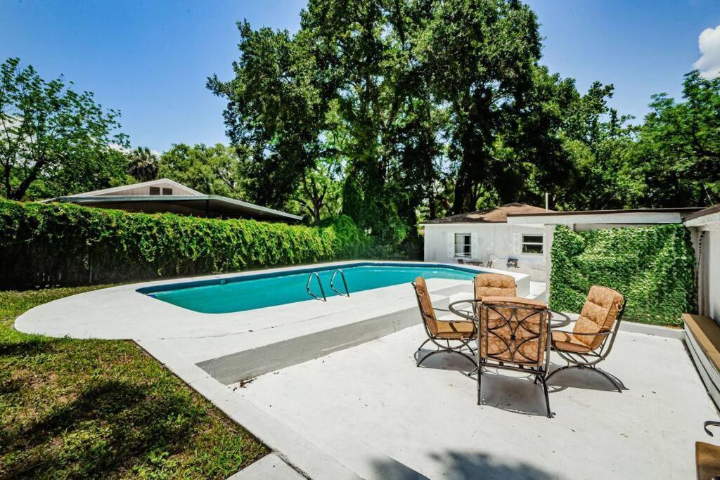 Beautiful Pool House In Old Seminole Heights! Villa Tampa Eksteriør bilde