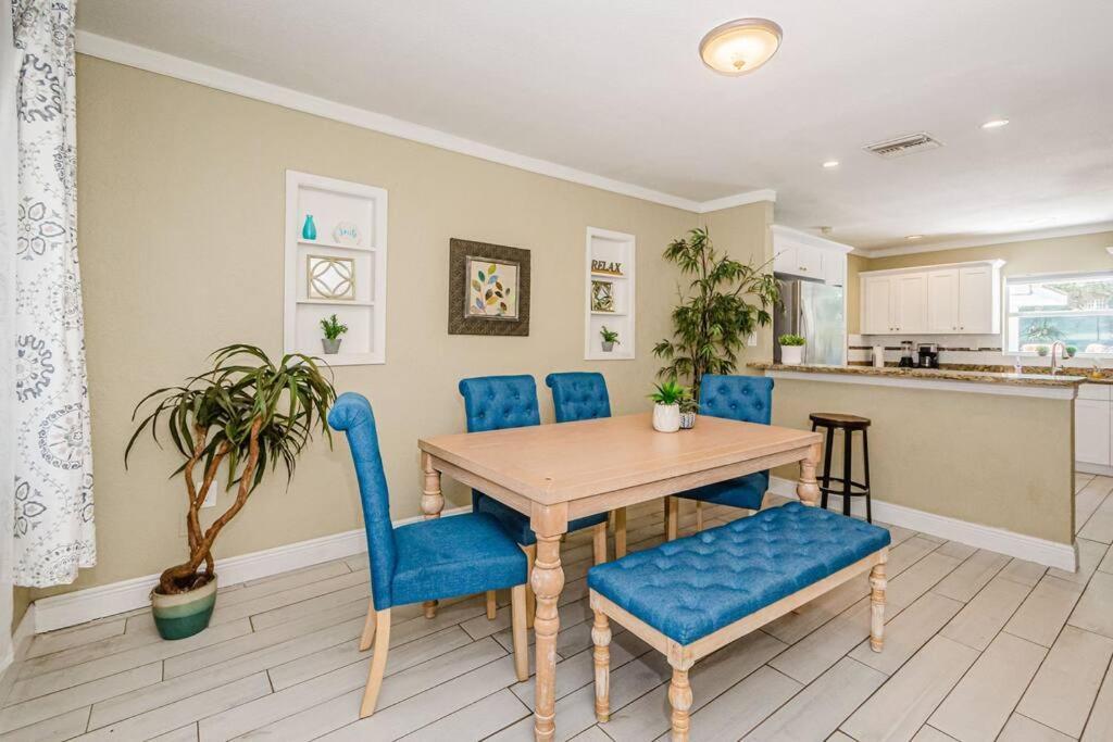 Beautiful Pool House In Old Seminole Heights! Villa Tampa Eksteriør bilde