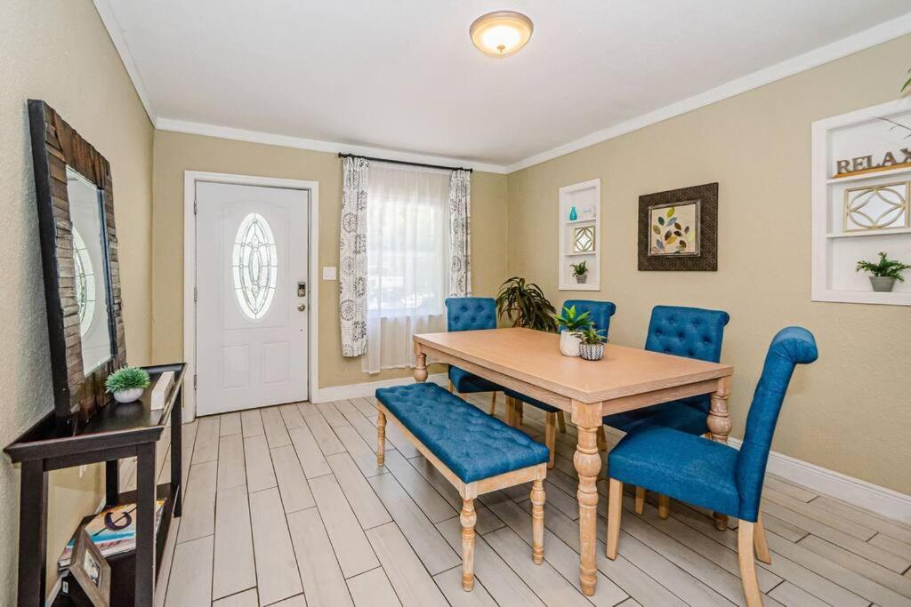 Beautiful Pool House In Old Seminole Heights! Villa Tampa Eksteriør bilde