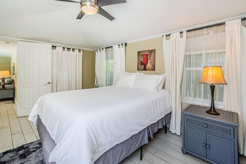 Beautiful Pool House In Old Seminole Heights! Villa Tampa Eksteriør bilde
