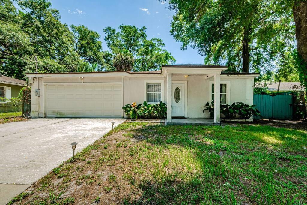 Beautiful Pool House In Old Seminole Heights! Villa Tampa Eksteriør bilde